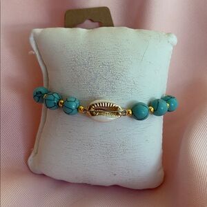 🟢 Turquoise BoHo Beach Cowrie Shell Beaded Bracelet with Gold Accents